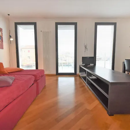 Judeca Nova By Interhome *